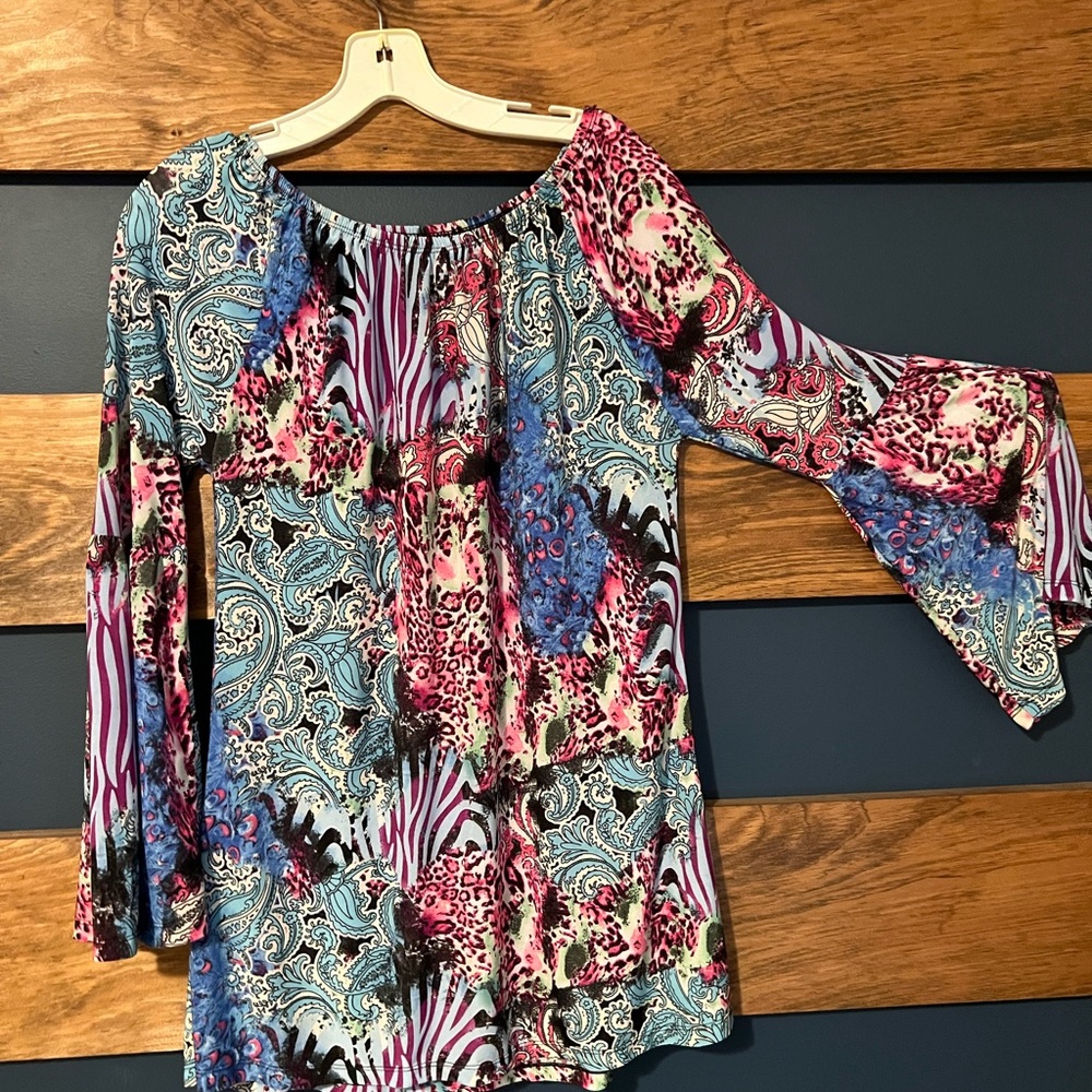 Women's Multicolor Off-Shoulder Bell Sleeve Top